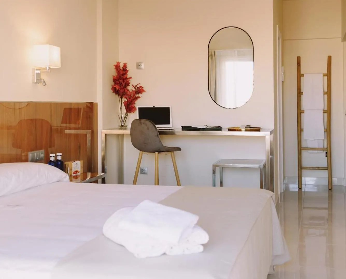 Apartamentos Buendia Suites - Torremolinos Centro 0*,